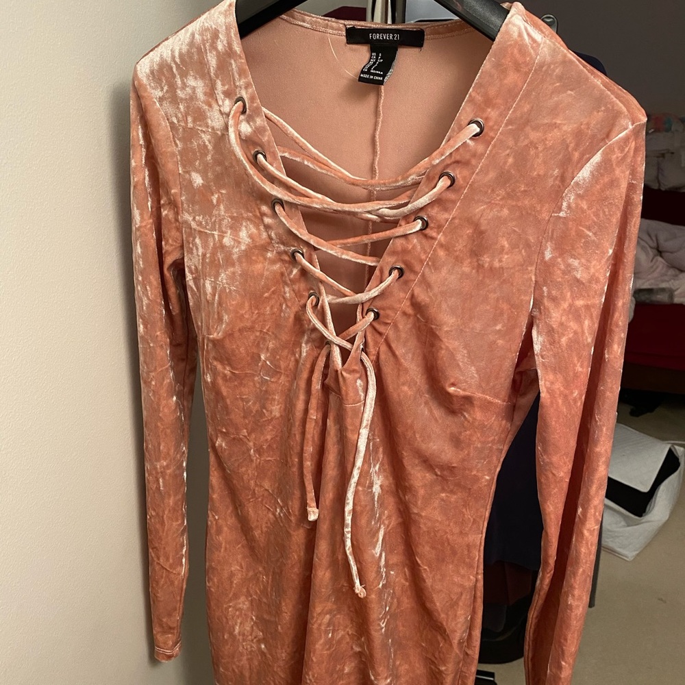 Forever 21 size small pink dress